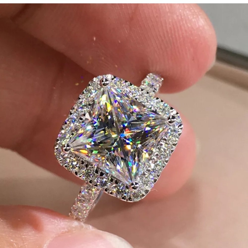 Gorgeous 925 Silver Rings White Sapphire Ring 💍 - Picture 2 of 5